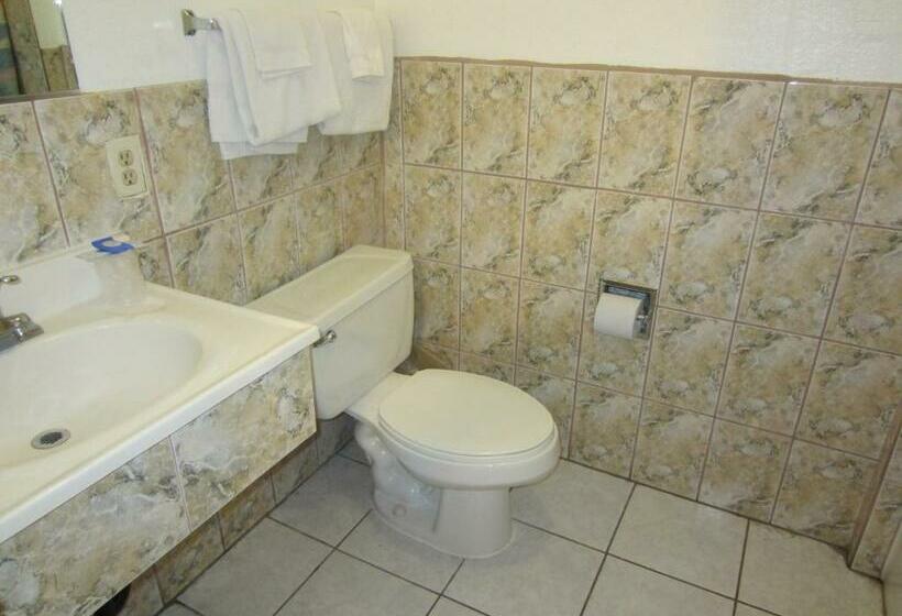 Стандартный Номер Кровать Кинг, Travel Eagle Inn Motel