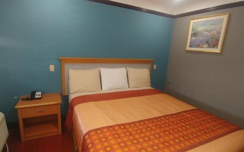 Номер Стандарт Индивидуальный, Travel Eagle Inn Motel