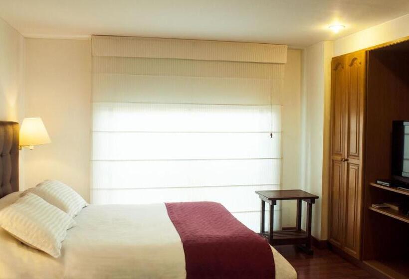 Suíte Júnior, Apartaestudios Los Andes