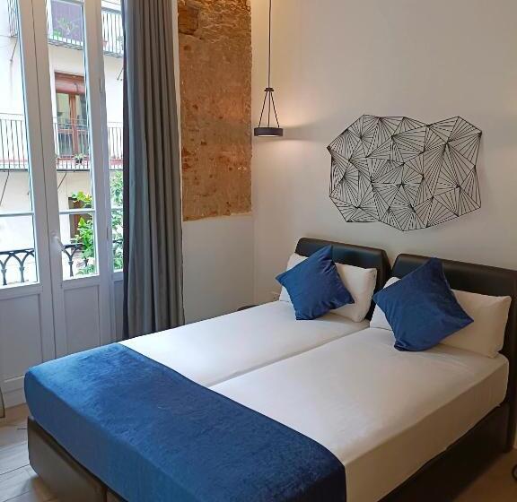 Habitación Estándar, El Siglo