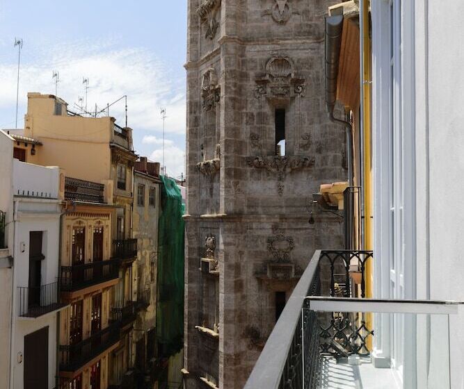 Habitación Estándar, El Siglo