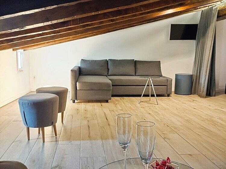 Junior Suite con Hidromasaje, El Siglo