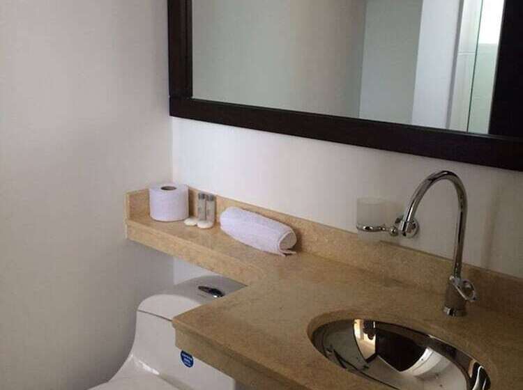 اتاق خانوادگی, H53