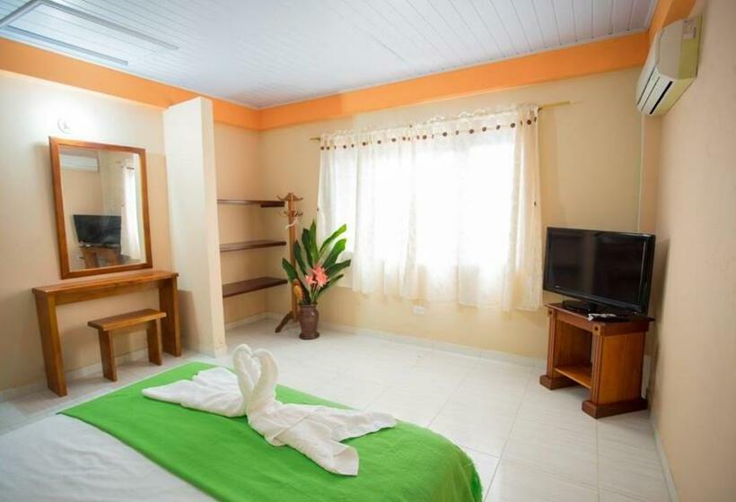 Номер Стандарт, Cabañas Yakuruna
