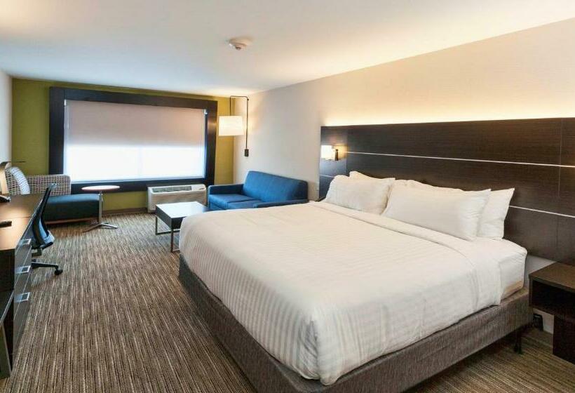 Номер Стандарт Кровать Кинг Адаптированный для Инвалидов, Holiday Inn Express & Suites   Dodge City, An Ihg
