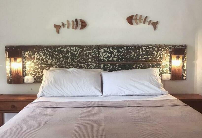 스탠다드 트리플 룸, Waka Hotel Rural