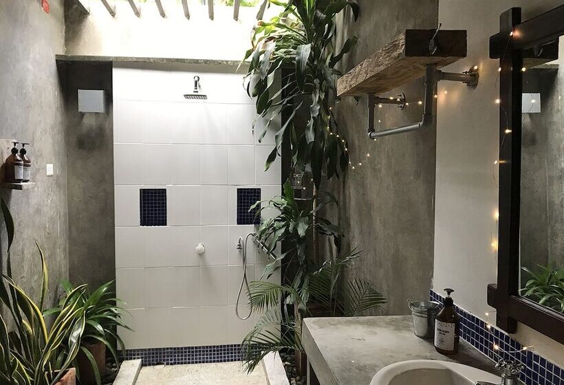 4인용 스탠다드 룸, Waka Hotel Rural