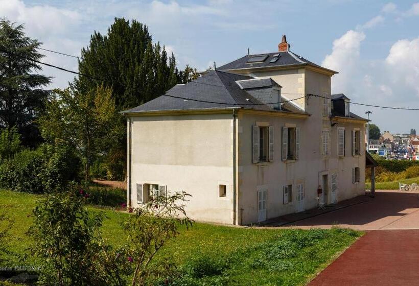 Дом 1 Спальня, Espace Bernadette Soubirous Nevers