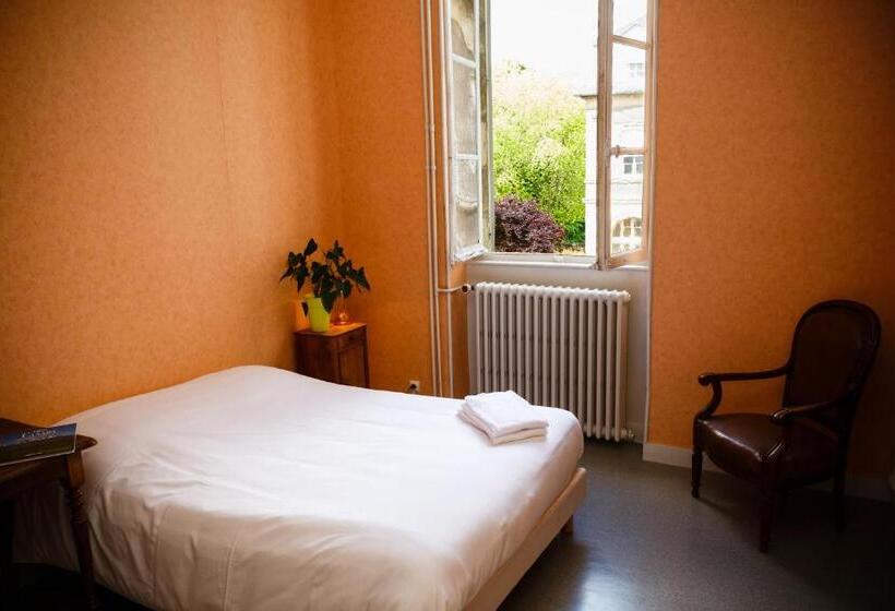 Номер Стандарт, Espace Bernadette Soubirous Nevers