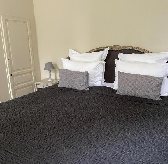 Люкс, N15   Les Confidences   Chambres D Hôtes