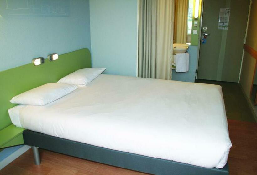 Номер Стандарт, Ibis Budget Saint Pourcain