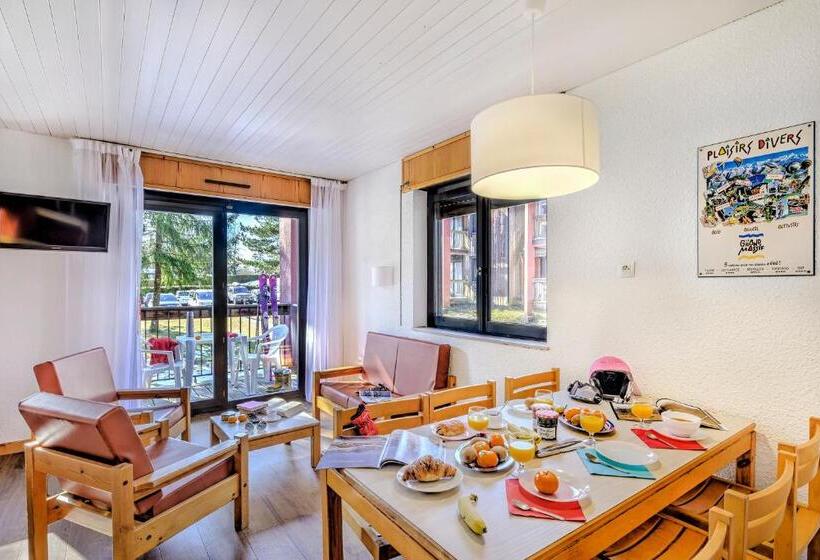 Апартаменты 1 Спальня, Village Club Les Tavaillons