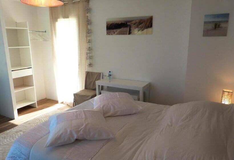 Номер Deluxe с Террасой, Maison Lucilda