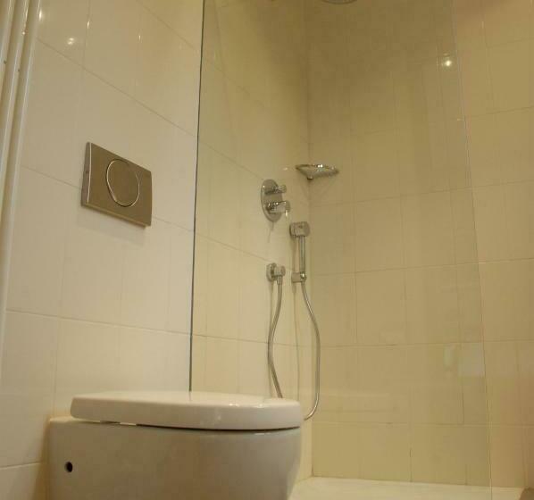 스탠다드 트리플 룸, Celisol Cerdagne