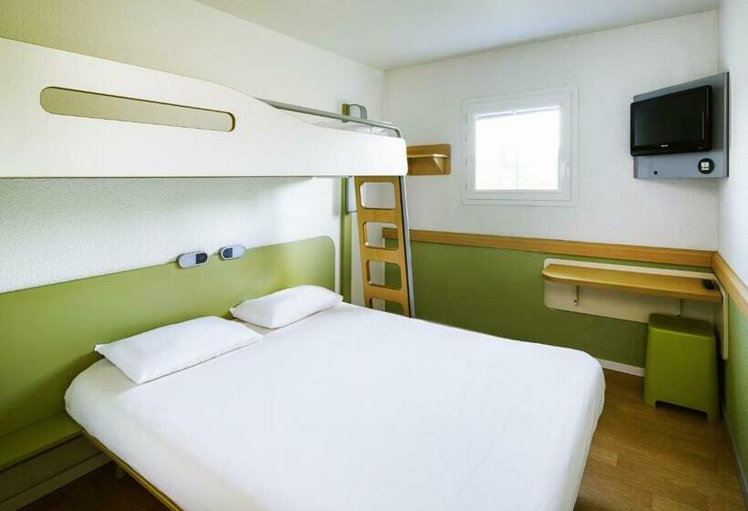Номер Стандарт Трехместный, Ibis Budget Chartres