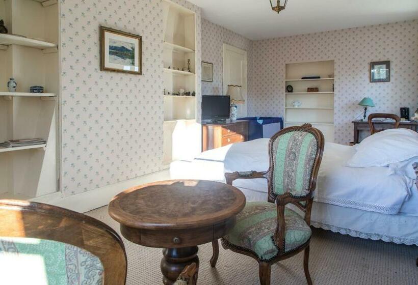 수피리어 룸, Chambres D'hotes Château De La Puisaye