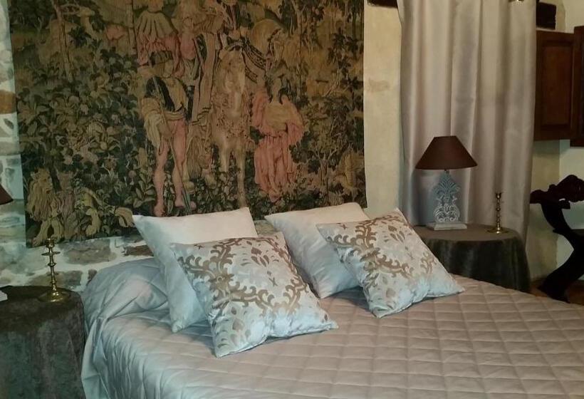 سوییت لوکس, La Maison Bakéa