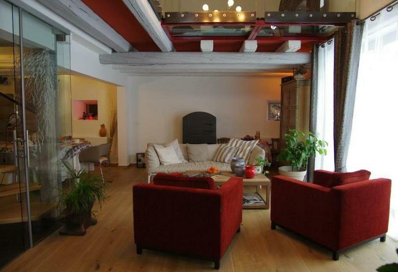 جناح جونيور, Le Chat Rouge Chambres D'hôtes De Charme En Alsace