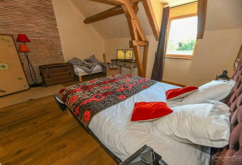 חדר בסיסי לשלושה, Le Manoir Du Pas Jahan