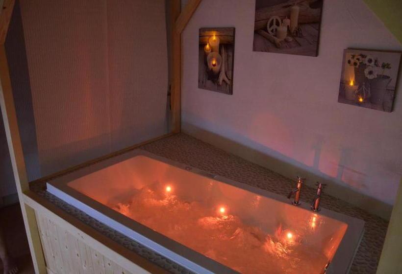 Люкс, Relais Mont Jura Adults Only