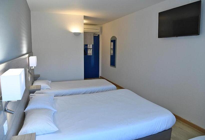 Четырехместный Номер Стандарт, Brit Hotel Clermont Lʼhérault