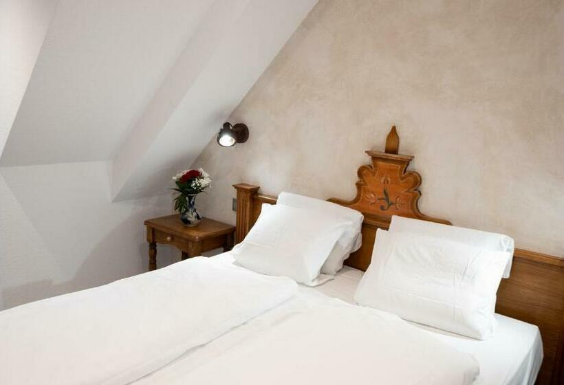 Habitació Estàndard, La Couronne à Wissembourg