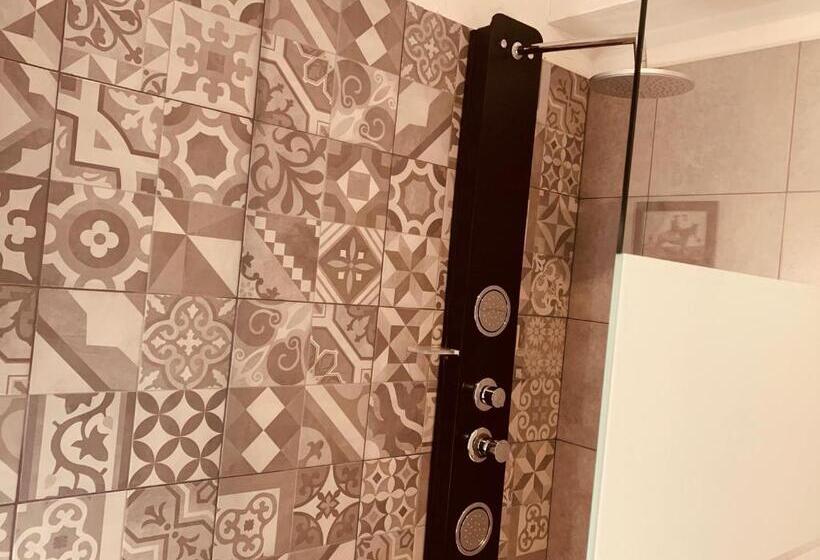 Номер Стандарт, Hôtel U Passa Tempu