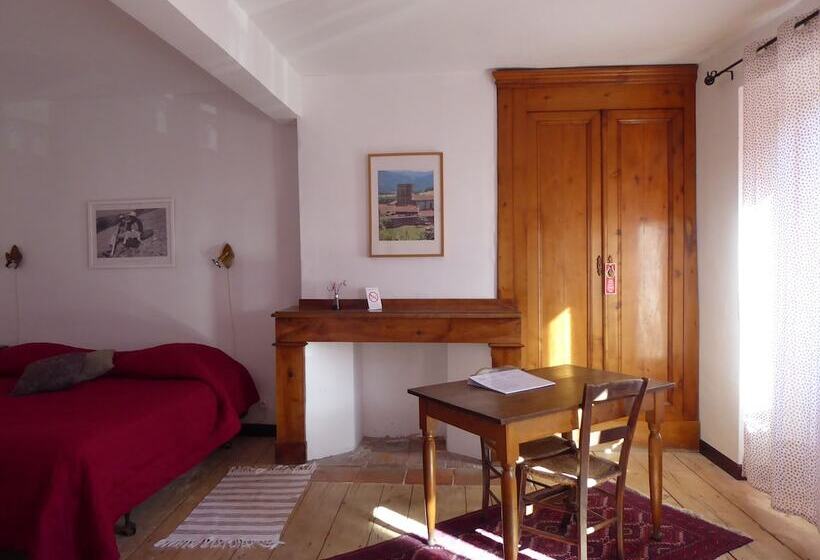 Четырехместный Номер Стандарт, Auberge Du Haut Salat
