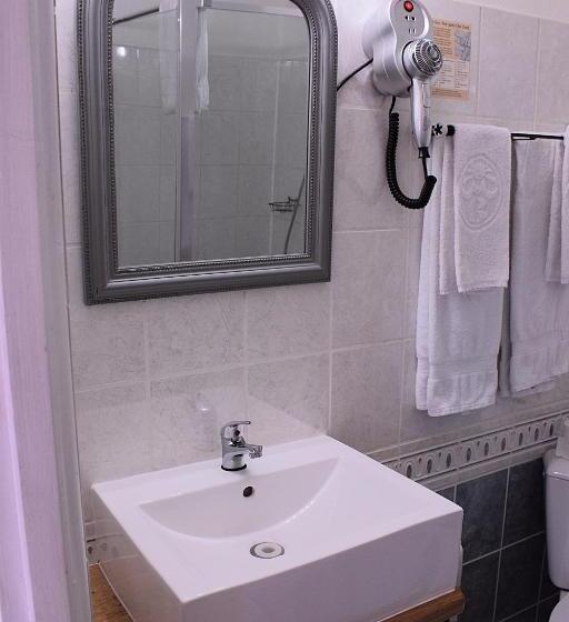 Четырехместный Номер Стандарт, Auberge Du Haut Salat