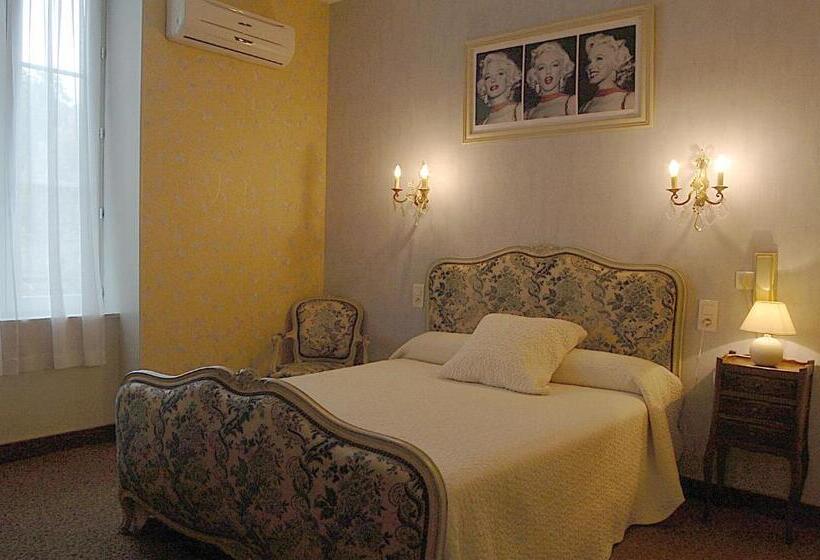 Номен Superior с Гидромассажем, Hôtel Du Lion D'or