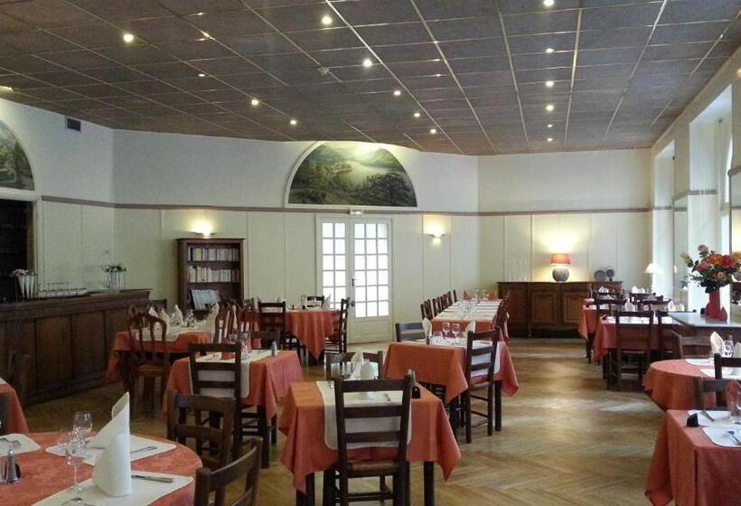 Номер Стандарт Трехместный, Hôtel Du Lion D'or