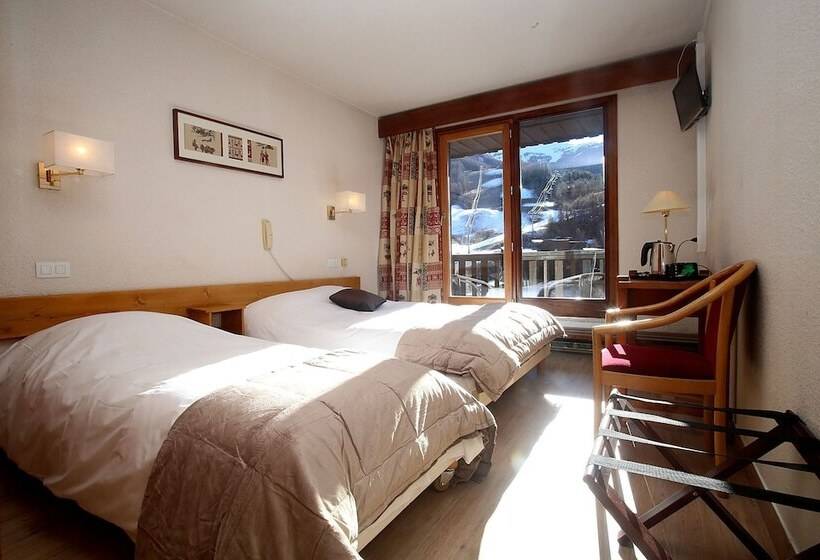 Номер Стандарт, Hôtel L Escale Blanche