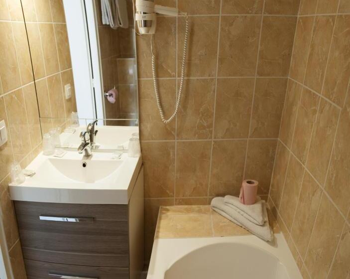 Номер Комфорт, Hôtel Vendôme