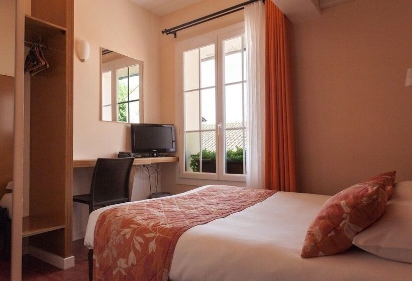 Номер Комфорт, Hôtel Vendôme