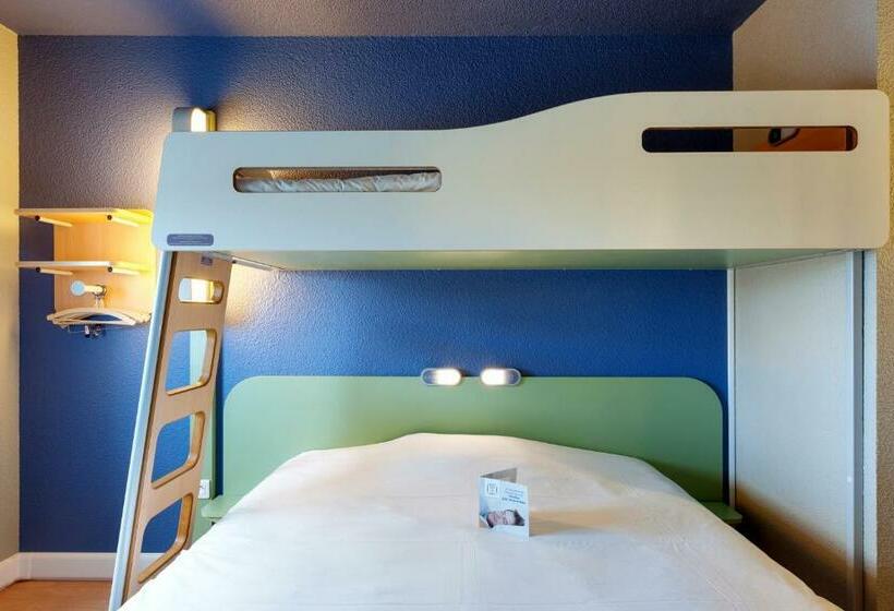 Номер Стандарт Трехместный, Ibis Budget Cergy St Christophe