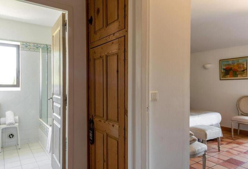 Номер Superior, Le Clos Du Buis