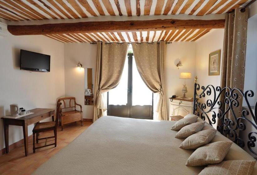 Номер Стандарт Адаптированный для Инвалидов, Le Clos Du Buis