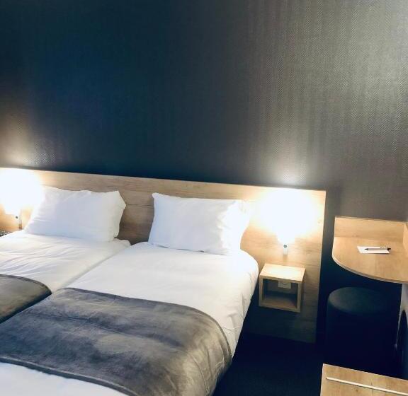 Классический Номер, Wood Inn Bordeaux Aeroport