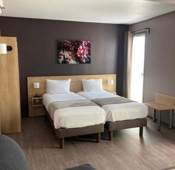 Familienzimmer, Wood Inn Bordeaux Aeroport