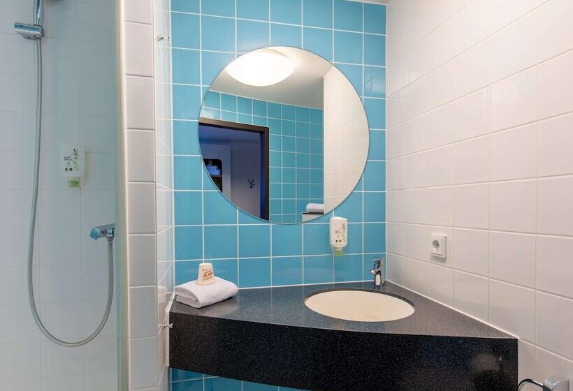 Quarto Triplo Estandar, B&b Hotel Nürnberg City