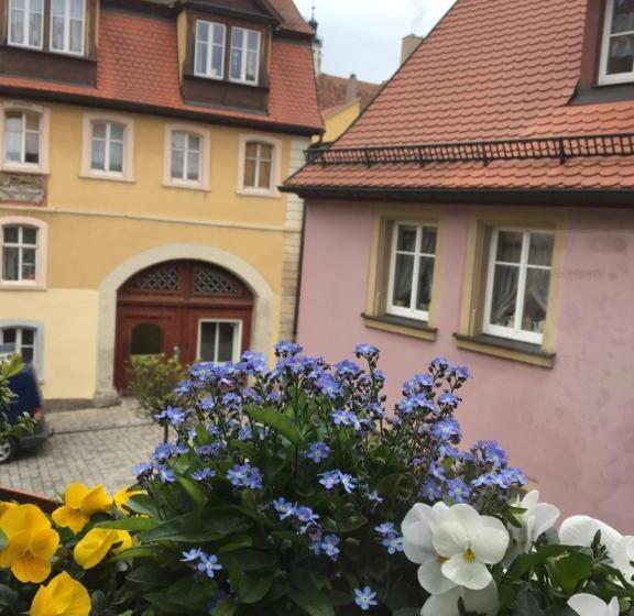 Номер Комфорт, Gästehaus Alter Keller
