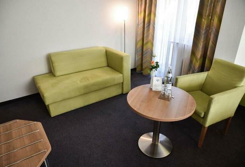 Quarto Superior com Sacada, Martins Klause Airport Messe Hotel   Self Check In
