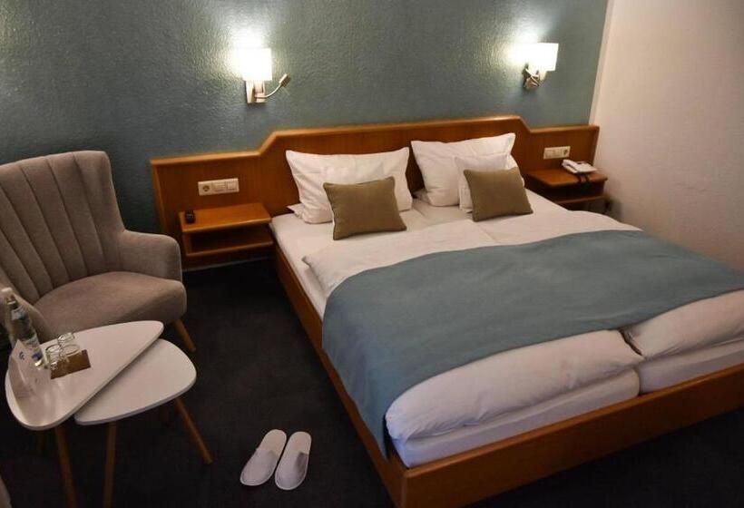 Quarto Estandar com Sacada, Martins Klause Airport Messe Hotel   Self Check In