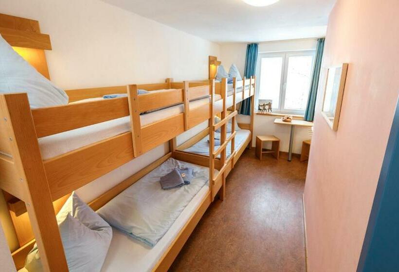 Семейный Номер, Djh Jugendherberge Oberstdorf   Membership Required!