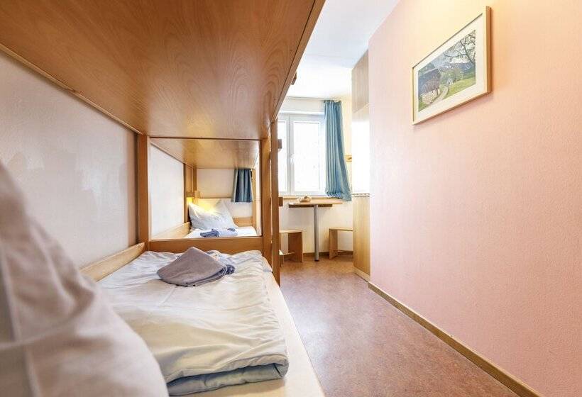Семейный Номер, Djh Jugendherberge Oberstdorf   Membership Required!