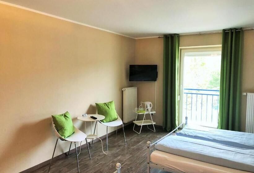 スタンダード４人部屋, Motel Füssen Im Allgäu