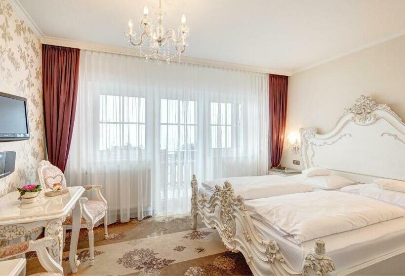 Королевский Номер, Seehotel Hartung & Ferienappartements