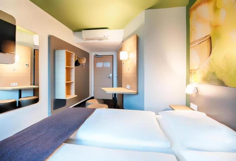 Номер Стандарт, B&b Hotel Baden Airpark
