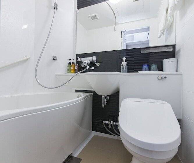 Quarto Estandar, Sanco Inn Nagoya Shinkansenguchi