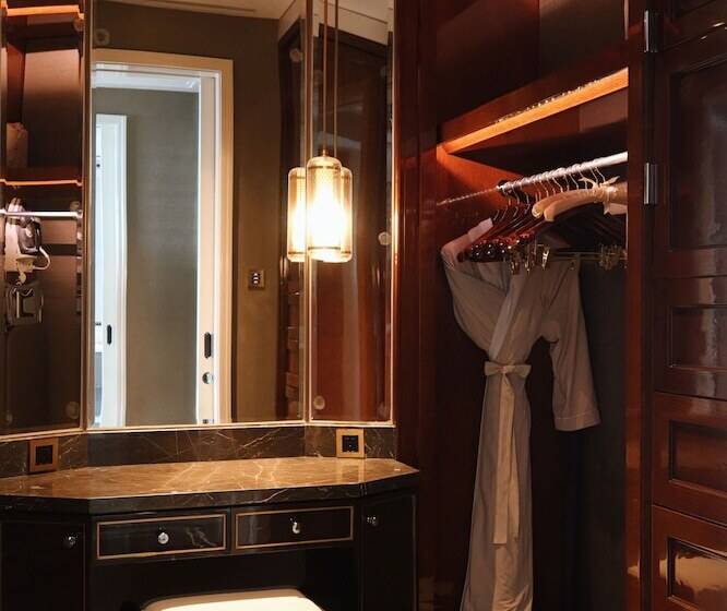 اتاق لوکس, Waldorf Astoria Chengdu